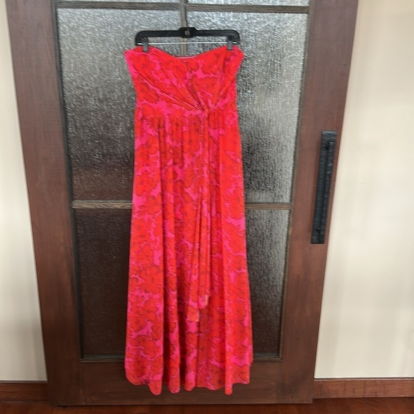 Badgley Mischka Elegant Strapless Floral Dress in Red and Pink size 12 - Picture 8 of 14